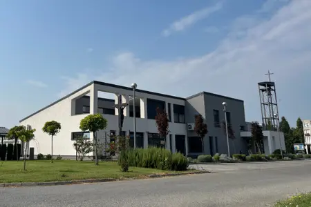 Crkva Slavonija