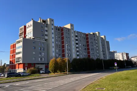 Stambeni objekt Karlovac