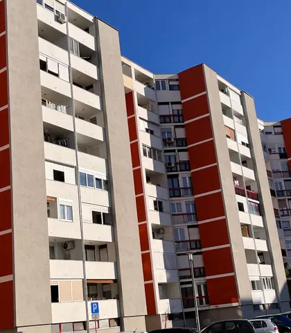 Stambeni objekt Karlovac