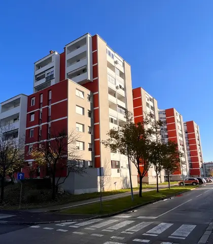 Stambeni objekt Karlovac