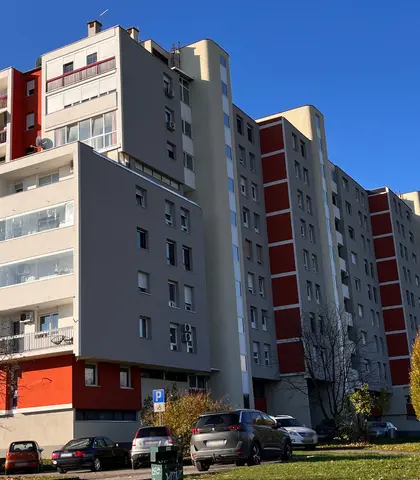 Stambeni objekt Karlovac